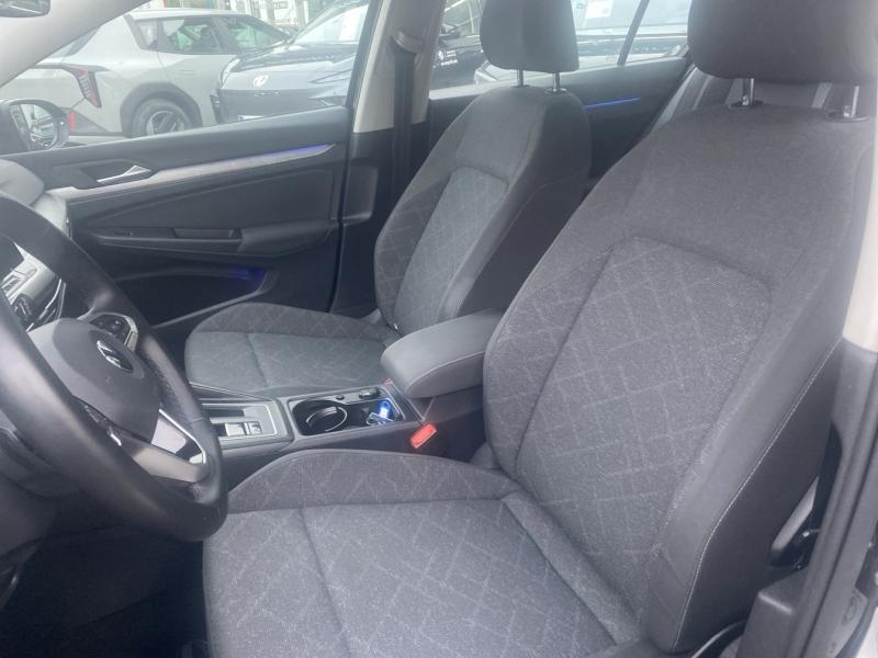 Image VOLKSWAGEN Golf 1.5 eTSI OPF 150ch Life Business 1st DSG7
