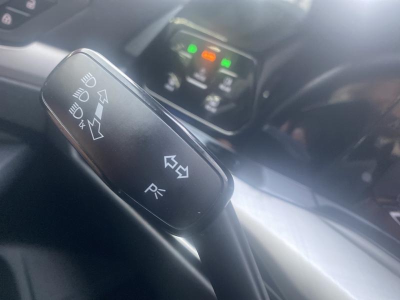 Image VOLKSWAGEN Golf 1.5 eTSI OPF 150ch Life Business 1st DSG7