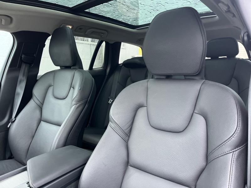 Image VOLVO V60 B3 163ch Plus Style Dark DCT 7