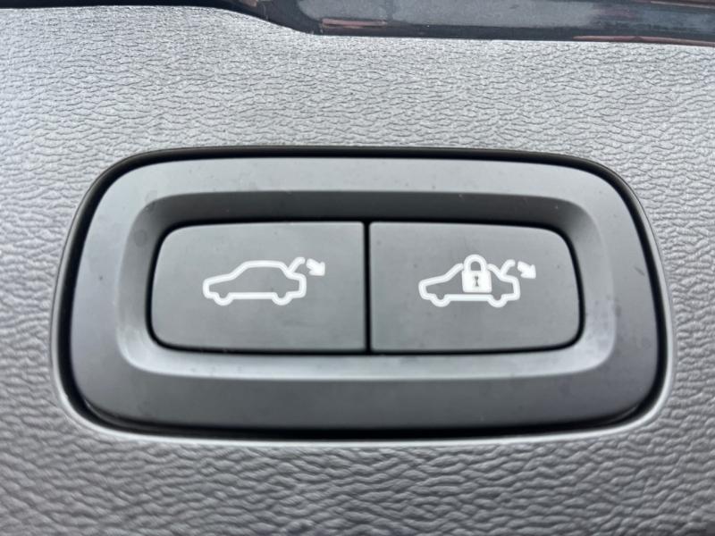 Image VOLVO V60 B3 163ch Plus Style Dark DCT 7