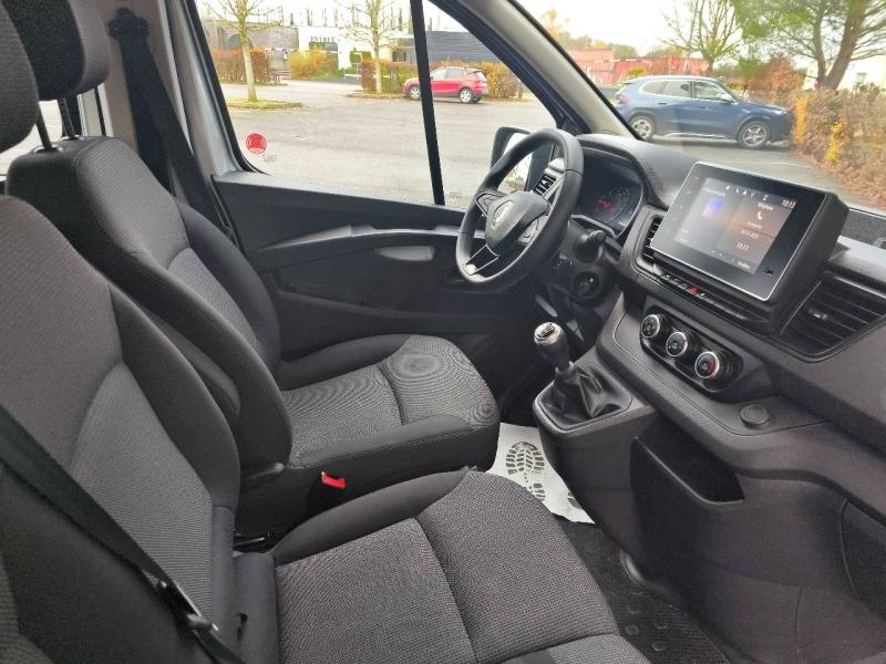 Image RENAULT Trafic Combi L2 2.0 Blue dCi 150ch S&S Zen 8 places