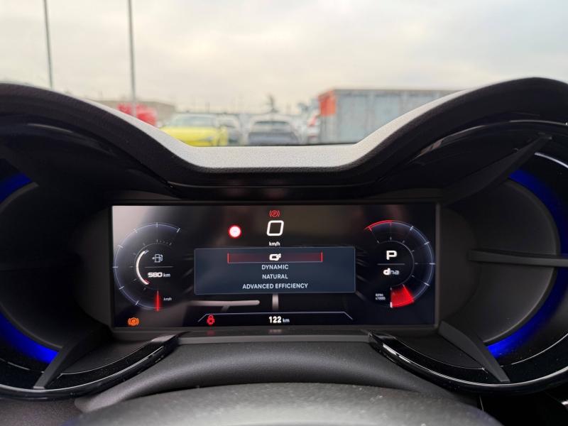 Image ALFA ROMEO Junior 1.2 Ibrida 145ch Premium e-DCT6 Q4