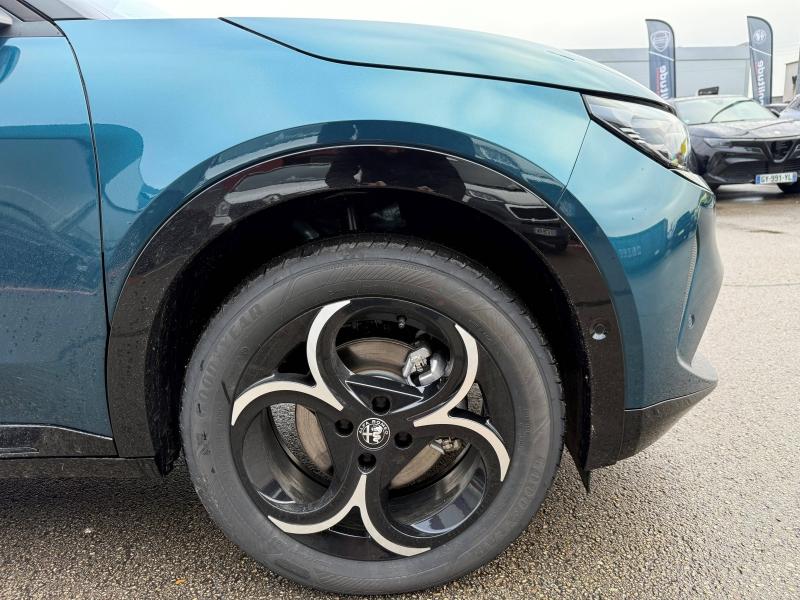 Image ALFA ROMEO Junior 1.2 Ibrida 145ch Premium e-DCT6 Q4