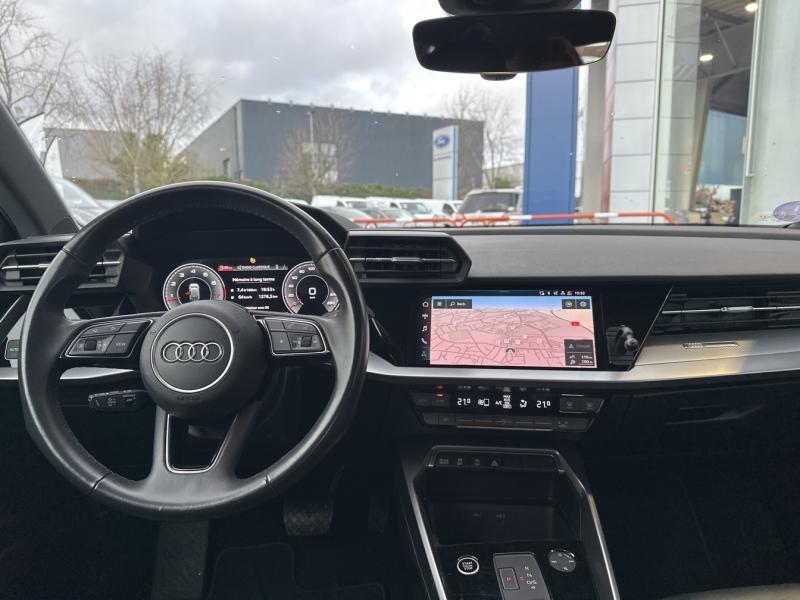 Image AUDI A3 Sportback 35 TFSI 150ch Mild Hybrid Design Luxe S tronic 7