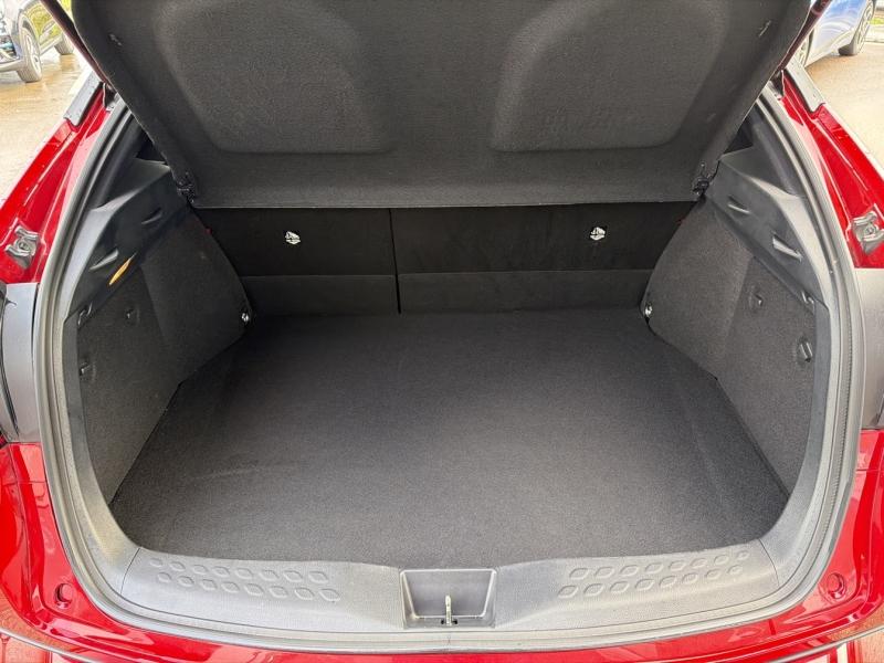 Image TOYOTA C-HR 2.0 Hybride 184ch Design Ultimate E-CVT