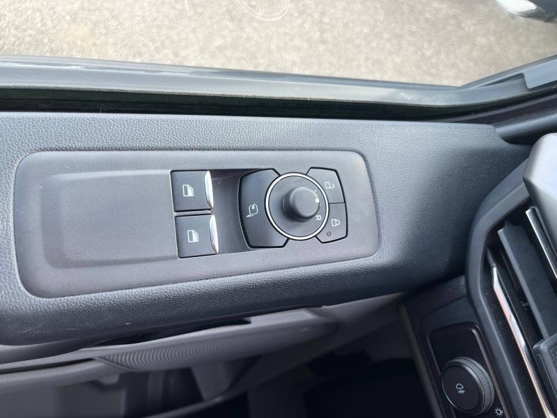 Image FORD Tourneo Custom 320 L2H1 2.0 EcoBlue 150ch Titanium