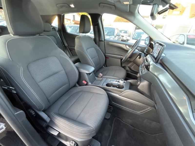 Image FORD Kuga 2.5 Duratec 190ch FHEV Titanium BVA i-AWD