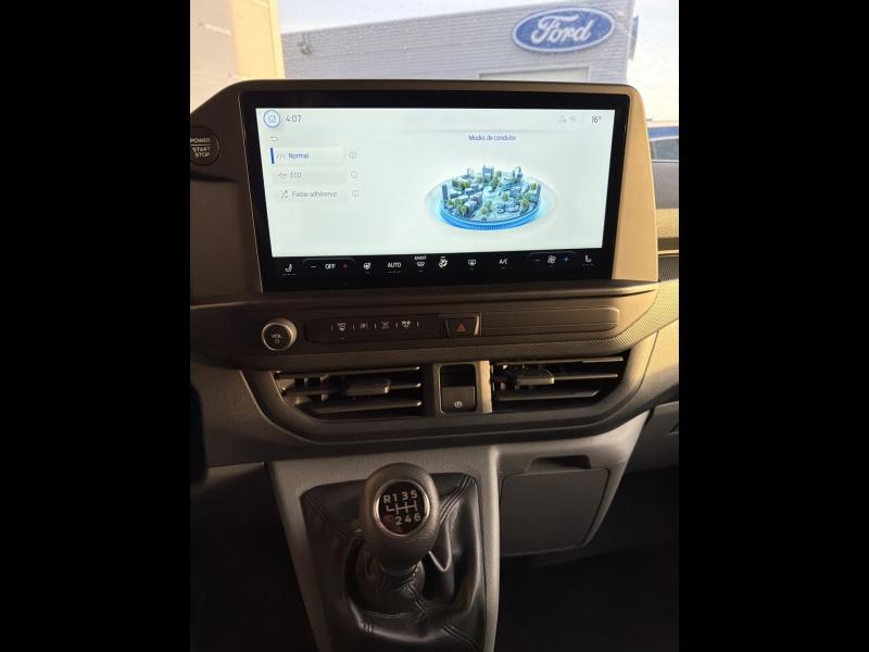 Image FORD Transit Custom Kombi 320 L1H1 2.0 EcoBlue 136ch Trend