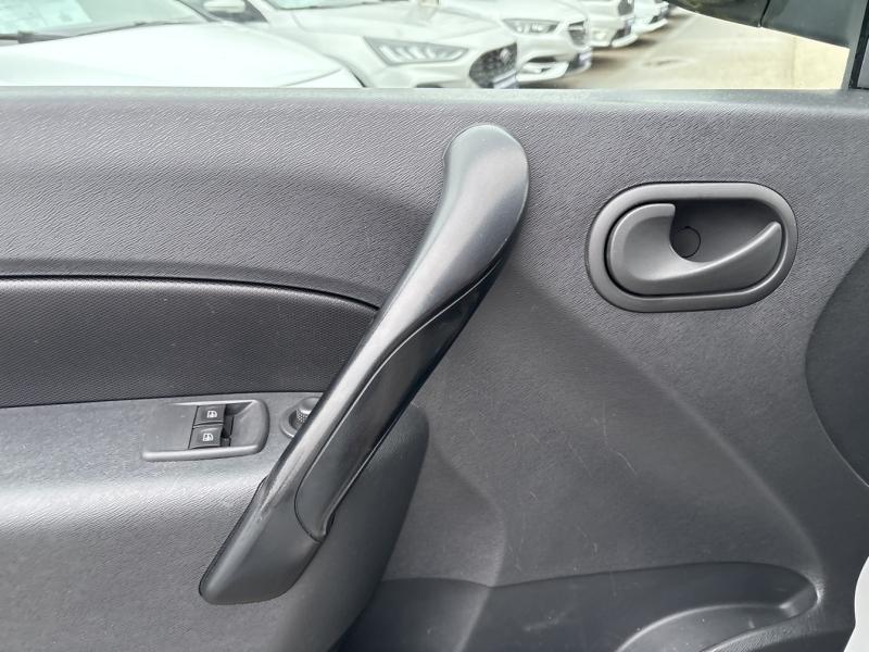 Image RENAULT Kangoo 1.5 Blue dCi 95ch Trend 5cv