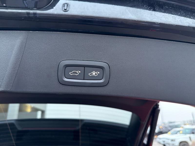 Image VOLVO XC40 B3 163ch Ultra DCT 7