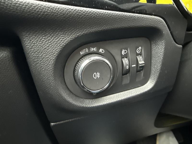 Image OPEL Corsa 1.2 Turbo 100ch Edition BVA