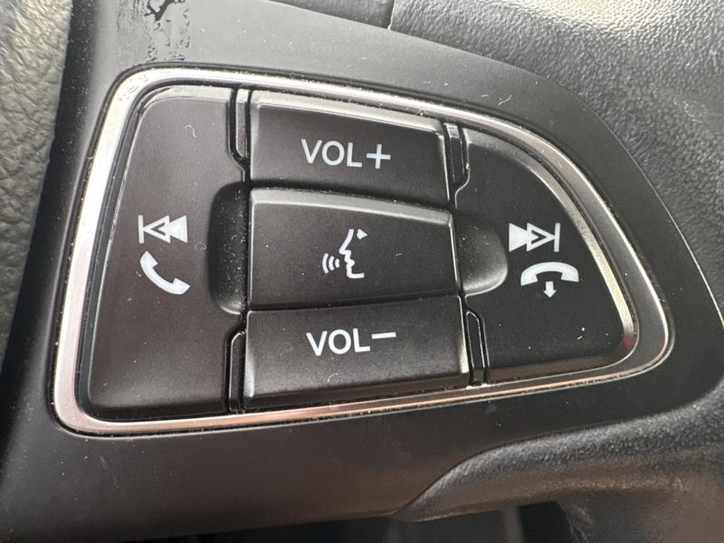 Image FORD C-MAX 1.0 EcoBoost 125 ch Stop&Start Titanium