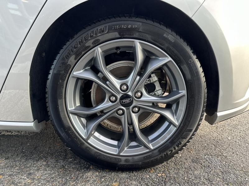 Image FORD Focus 1.5 EcoBlue 120ch ST-Line