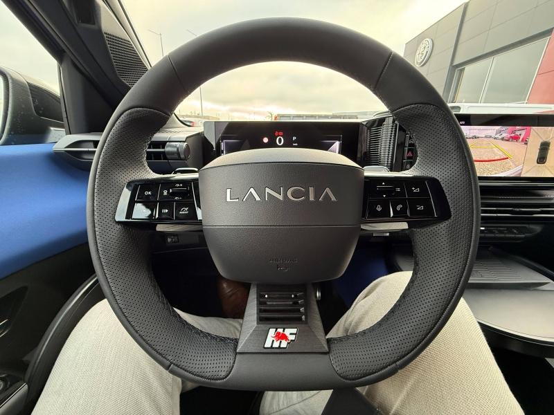 Image LANCIA Ypsilon 1.2 Ibrida 110ch HF Line eDCT6