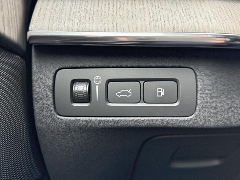 Image VOLVO XC90 T8 Twin Engine 303 + 87ch Inscription Luxe Geartronic 7 places 48g