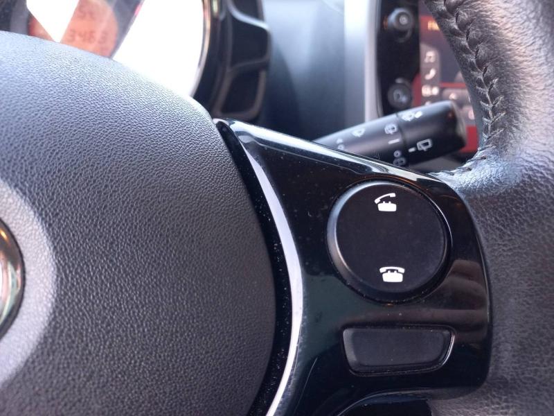 Image TOYOTA Aygo 1.0 VVT-i 72ch x-play x-app 5p MC18