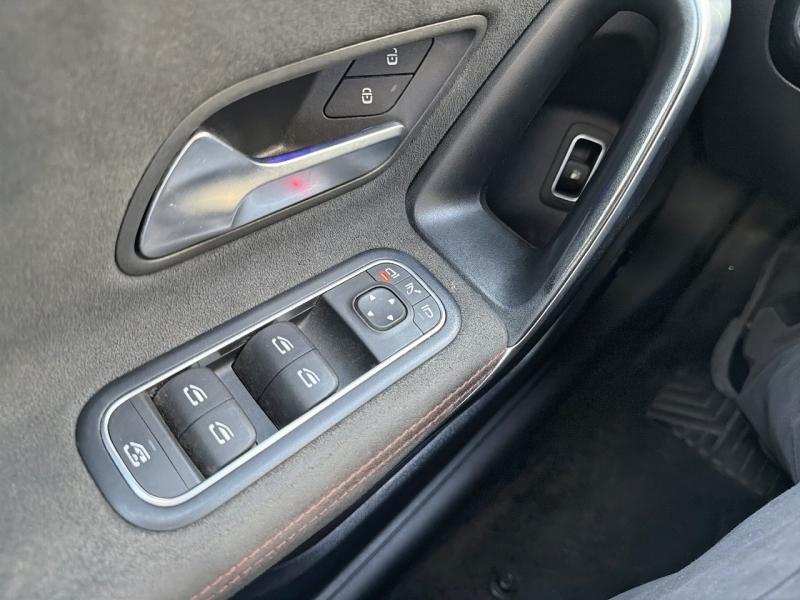 Image MERCEDES-BENZ Classe A 250 e 160+102ch AMG Line 8G-DCT 8cv