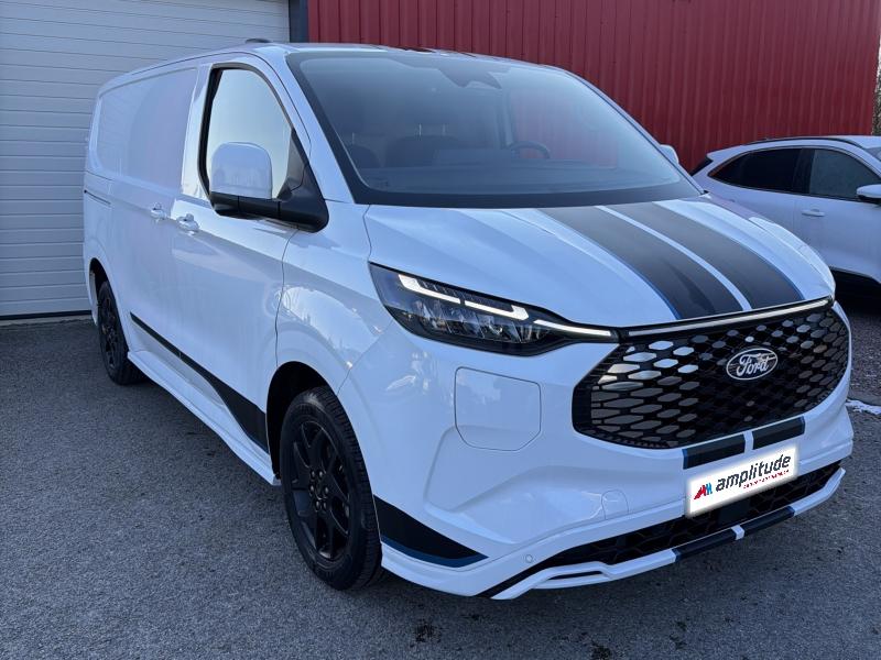 Image FORD Fourgon 320 L1H1 Electrique 160 kW (218 ch) - 64 kWh SPORT