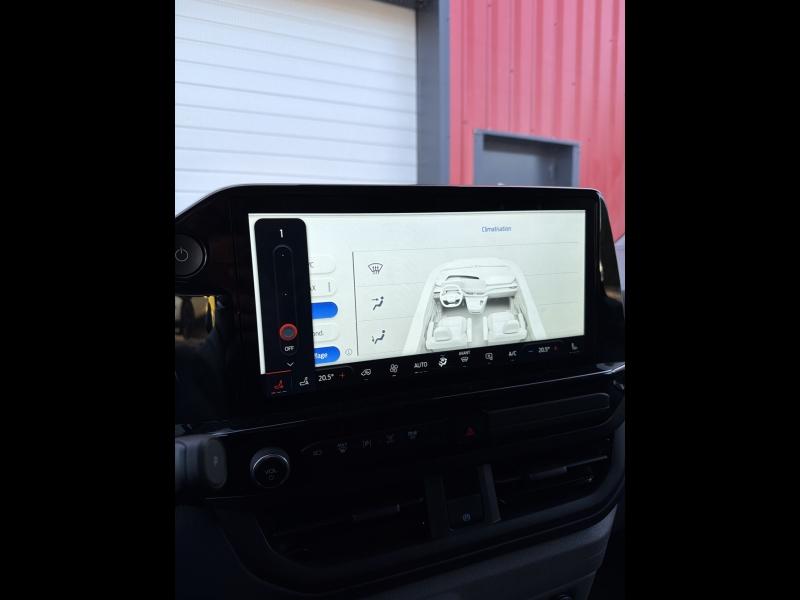 Image FORD Fourgon 320 L1H1 Electrique 160 kW (218 ch) - 64 kWh SPORT