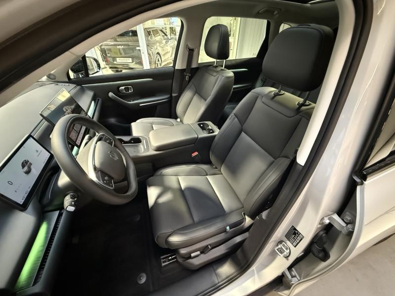 Image LEAPMOTOR C10 REEV 215ch 28,4 kWh Design MY25