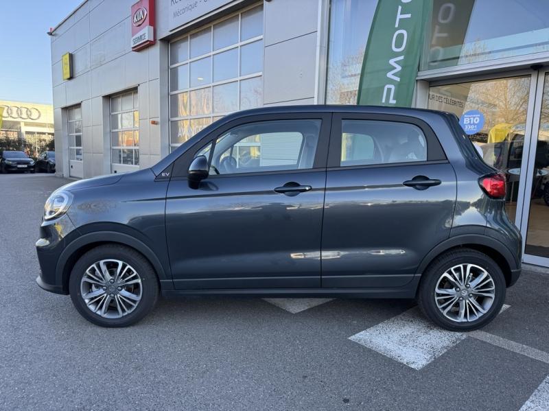 Image LEAPMOTOR T03 Electric 95ch Design