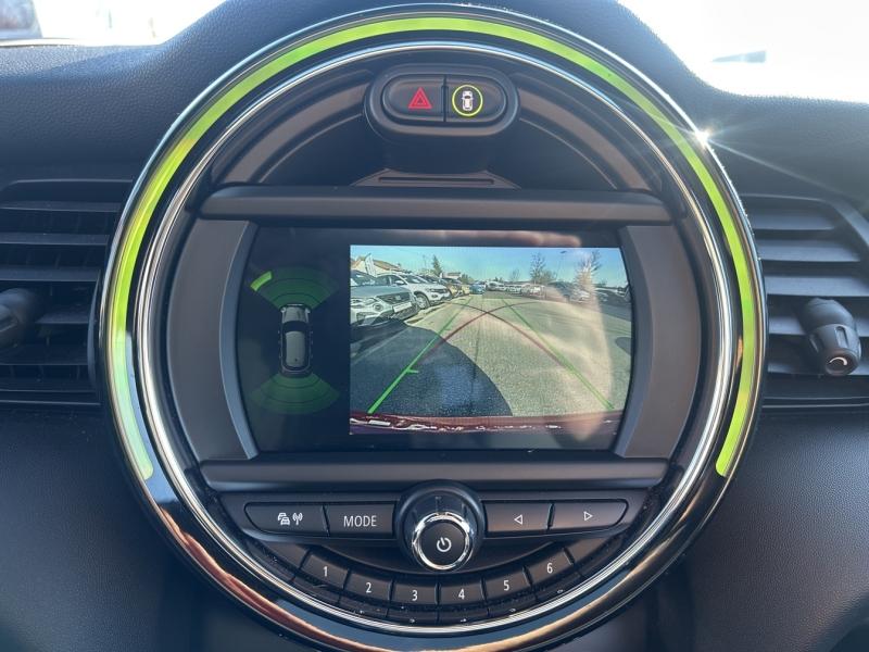 Image MINI Mini 5 Portes Cooper 136ch Edition Greenwich BVA7 109g