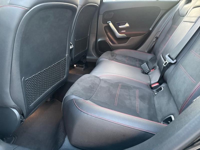 Image MERCEDES-BENZ Classe A 180 d 116ch AMG Line 7G-DCT