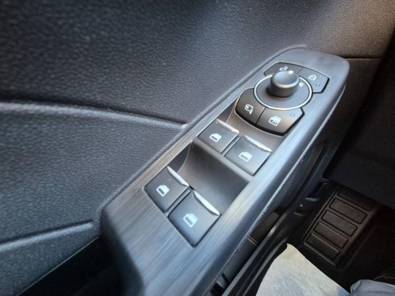 Image FORD Kuga 2.5 Duratec 180ch Hybrid FlexiFuel Titanium Business Powershift