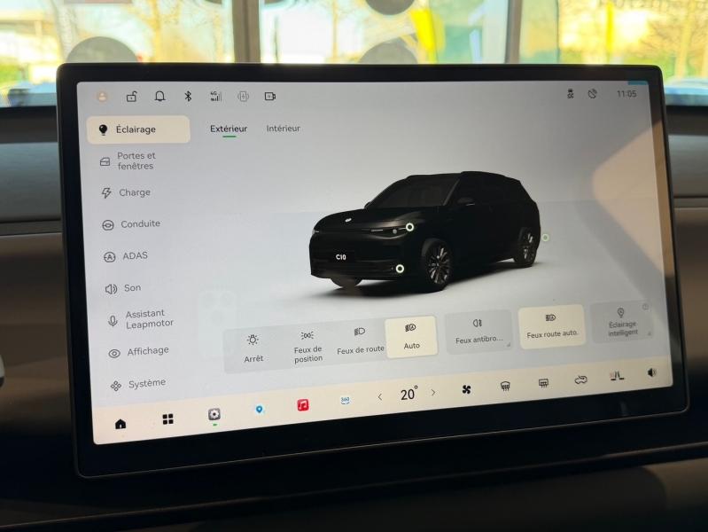 Image LEAPMOTOR C10 REEV 215ch 28,4 kWh Design MY25