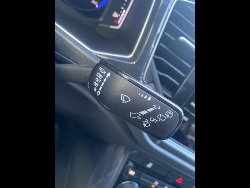 Image VOLKSWAGEN T-Roc 1.5 TSI EVO 150ch Carat Euro6d-T 117g